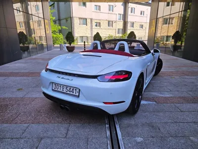 Porsche 718 2018, 84843 км, за 50500000 KRW