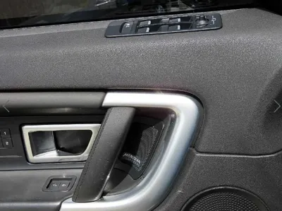 Land Rover Discovery Sport 2016, 90155 км, за 9100000 KRW - фото 11