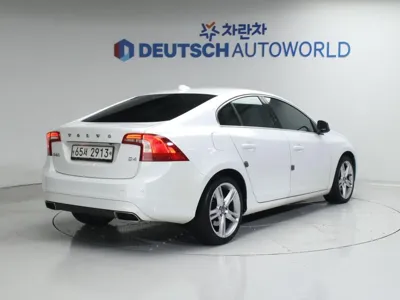 Volvo S60 2018, 180307 км, за 6800000 KRW