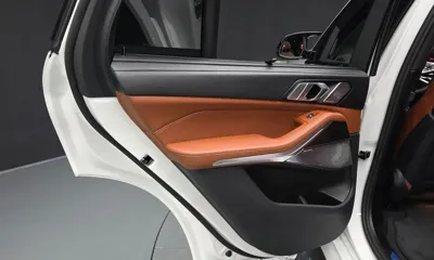 BMW X5 2026, 5064 км, за 137800000 KRW - фото 25
