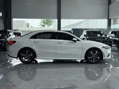 Mercedes-Benz A-Class 2023, 35000 км, за 86700 CNY