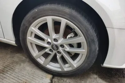 Audi A3 2020, 42500 км, за 66789.23 CNY - фото 8