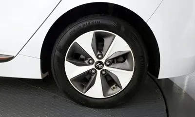 Hyundai Ioniq 2017, 104198 км, за 12400000 KRW - фото 34