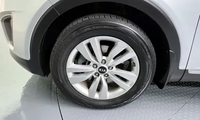 Kia Sorento 2015, 128766 км, за 8700000 KRW - фото 5