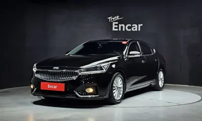 Kia K7 · 2018 год