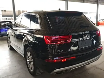 Audi Q7 2018, 134200 км, за 167000 CNY - фото 5