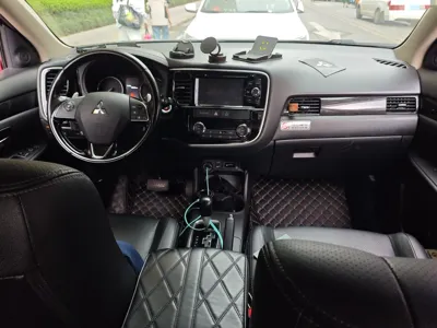 Mitsubishi Outlander 2016, 145400 км, за 45014.56 CNY - фото 10