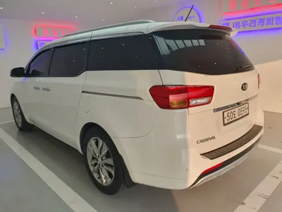 Kia Canival 2016, 220000 км, за 6900000 KRW - фото 12