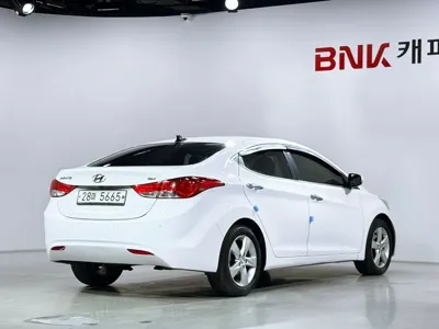 Hyundai Avante 2013, 152419 км, за 3200000 KRW - фото 2
