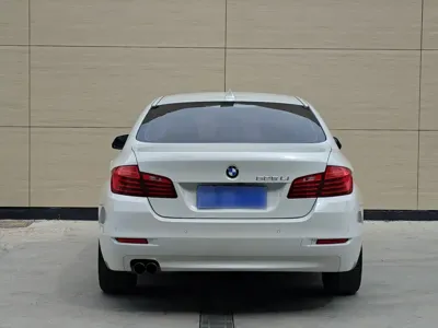 BMW 5 Series 2017, 88000 км, за 69800 CNY