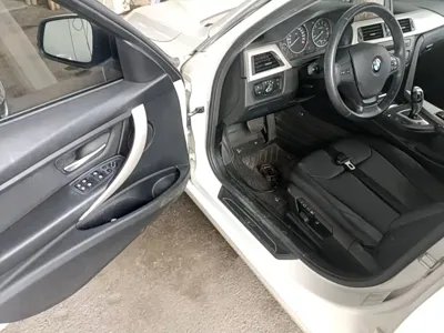 BMW 3 Series 2015, 143900 км, за 44300 CNY - фото 16