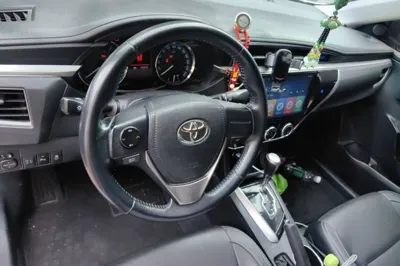 Toyota Corolla 2017, 132000 км, за 51263.49 CNY - фото 9