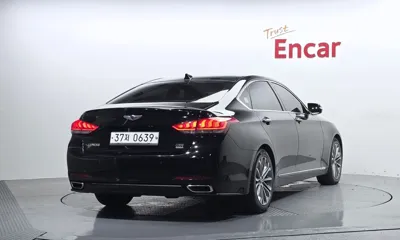 Hyundai Genesis 2016, 104439 км, за 11200000 KRW