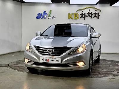 Hyundai Sonata 2014, 244242 км, за 2300000 KRW - фото 2