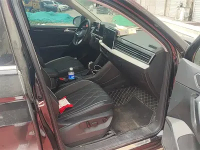 Volkswagen Tiguan L 2024, 43000 км, за 124000 CNY - фото 8