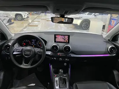 Audi Q2L 2022, 38000 км, за 123800 CNY - фото 9