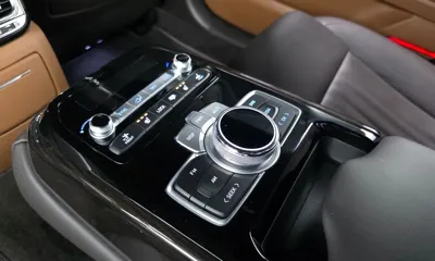 Genesis G90 2019, 119414 км, за 27000000 KRW - фото 32