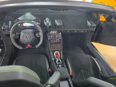 Lamborghini Huracan 2019, 63000 км, за 310000000 KRW - фото 13