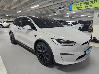 Tesla Model X 2023, 35492 км, за 137000000 KRW - фото 1