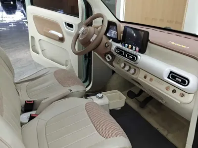 Wuling MINIEV 2024, 25600 км, за 28800 CNY - фото 9