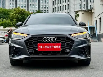 Audi A4L 2023, 75000 км, за 103000 CNY