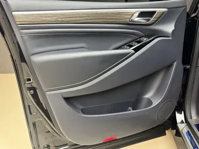 GAC Motor Trumpchi M8 2024, 7000 км, за 132800 CNY - фото 8