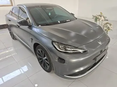 Arcfox Alpha S 2023, 49500 км, за 105200 CNY