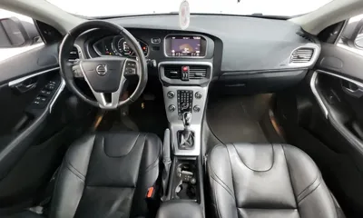 Volvo V40 2018, 106925 км, за 10500000 KRW - фото 7