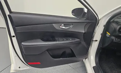 Kia K3 2019, 163907 км, за 9000000 KRW - фото 24
