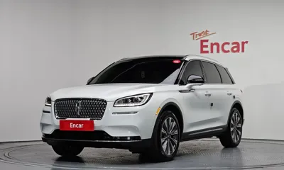 Lincoln Corsair · 2020 год