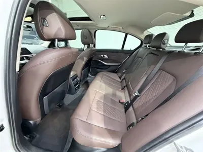 BMW 3 Series 2021, 46000 км, за 183800 CNY - фото 8