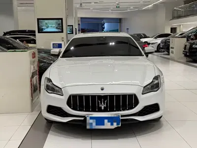 Maserati Quattroporte 2019, 80000 км, за 298000 CNY