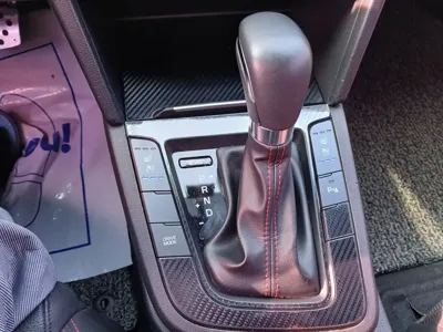 Hyundai Avante 2017, 67000 км, за 8300000 KRW - фото 7