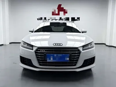 Audi TT 2015, 67000 км, за 145000 CNY