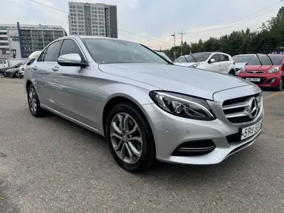 Mercedes-Benz C-Class 2015, 97679 км, за 9700000 KRW