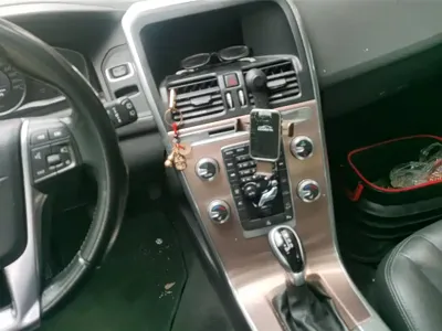 Volvo XC60 2017, 139100 км, за 58000 CNY - фото 13