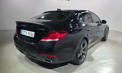 Genesis G70 2020, 100993 км, за 24300000 KRW
