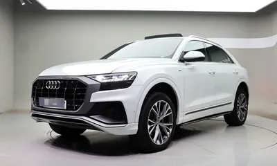 Audi Q8 · 2020 год