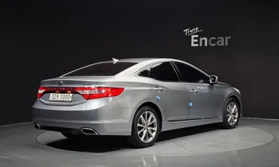 Hyundai Grandeur 2016, 115293 км, за 7800000 KRW