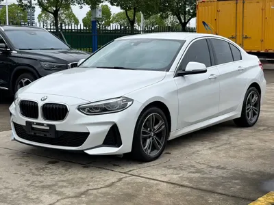 BMW 1 Series 2022, 29000 км, за 92000 CNY - фото 2