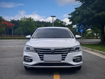 Roewe i5 2021, 107000 км, за 25800 CNY