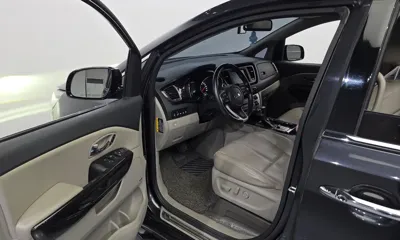 Kia Canival 2019, 96329 км, за 15990000 KRW - фото 10