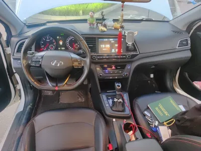 Hyundai Elantra (6th Generation 2018, 73200 км, за 42956.37 CNY - фото 10