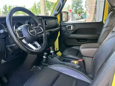 Jeep Wrangler PHEV 2024, 110000 км, за 216000 CNY - фото 6
