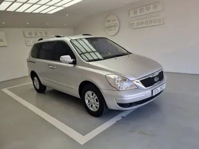 Kia Canival 2011, 157359 км, за 3800000 KRW - фото 2