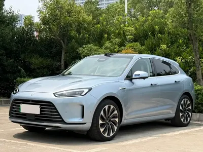AITO 问界 AITO M5 · 2023 год