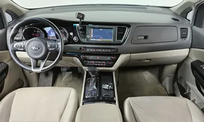 Kia Canival 2018, 80022 км, за 13200000 KRW - фото 7