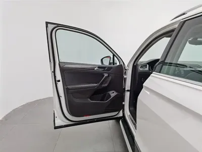 Volkswagen Tiguan L 2017, 217800 км, за 46900 CNY - фото 8