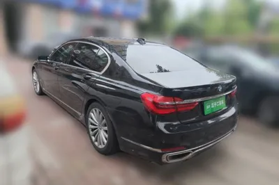 BMW 7 Series 2018, 184500 км, за 157087.47 CNY