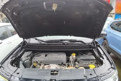 Jeep Grand Commander 2018, 121199 км, за 78714.43 CNY - фото 24